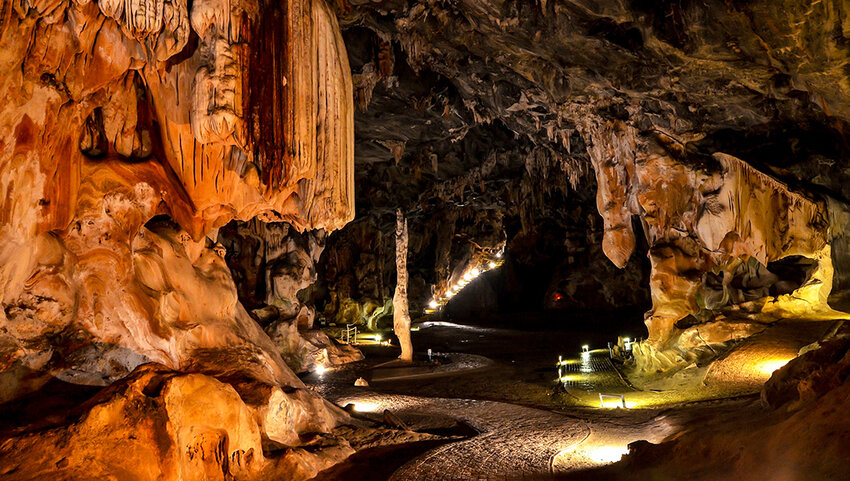 Mammoth Cave Historic Entrance